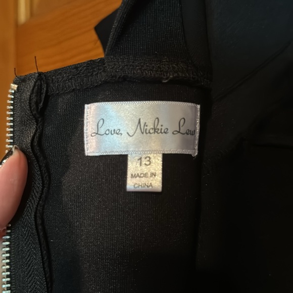 Juniors Black Fit and Flare Sleeveless Dress Size 13 - Picture 5 of 5